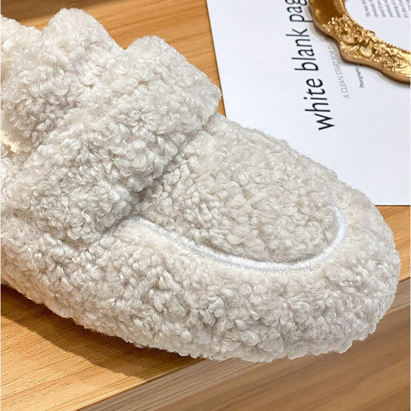 Azida – Chaussons en peluche Douillets - Image 6