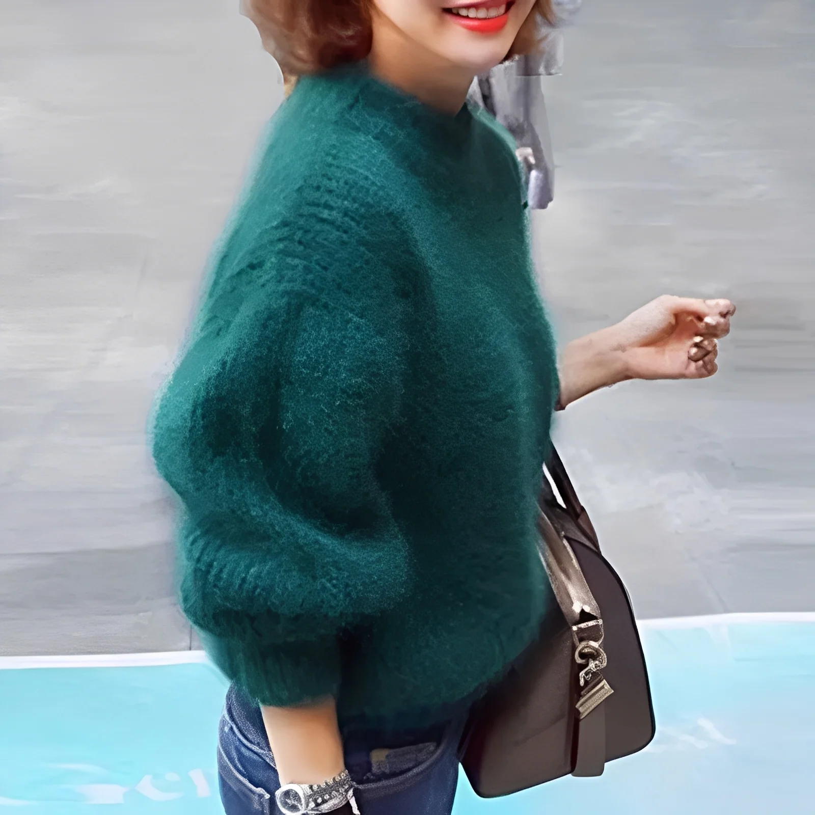 Brenda – Pull rétro style angora - Image 9