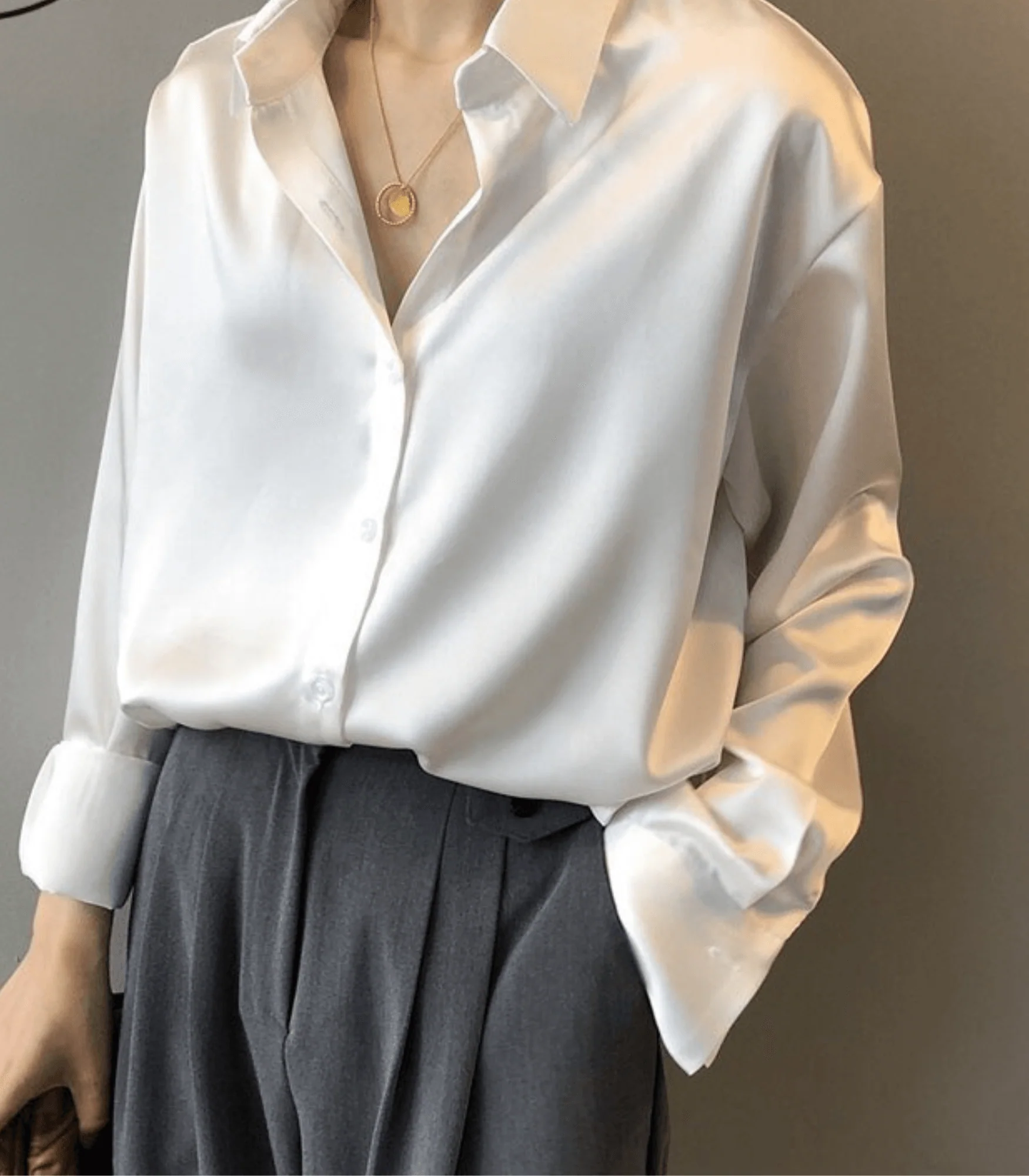 Jael – Blouse satinée élégante pour femme