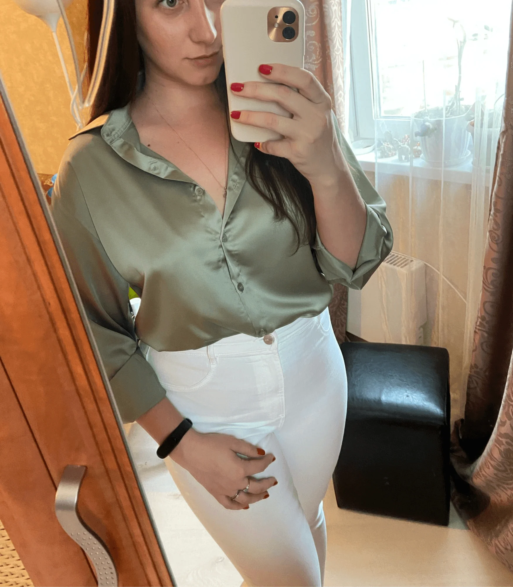 Jael – Blouse satinée élégante pour femme - Image 8