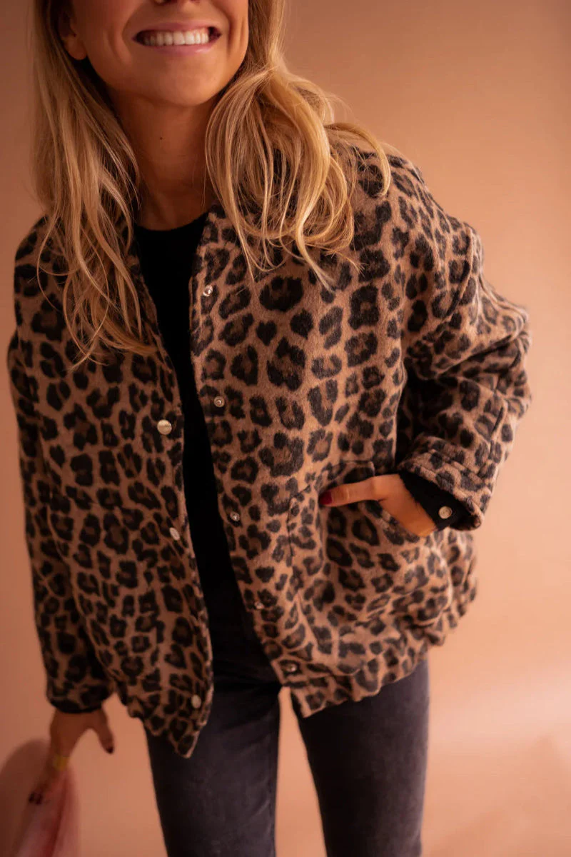 Lea – Blouson Léopard - Image 4