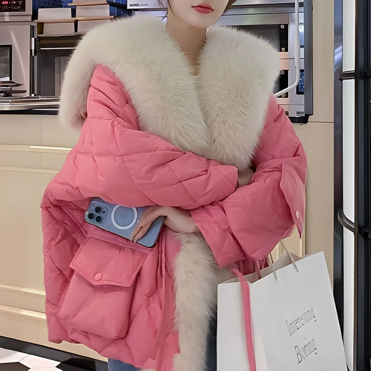 Marjorie - Doudoune tendance avec col en fourrure pour femmes - Image 2